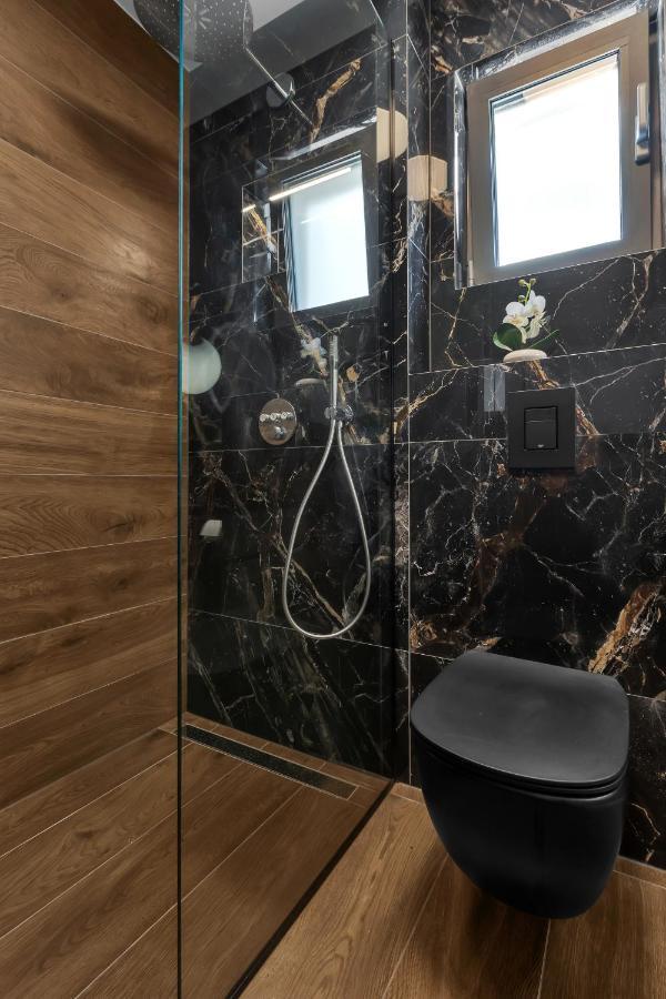 Lux Apartment Dolce Vita - Private Hottub Макарска Экстерьер фото