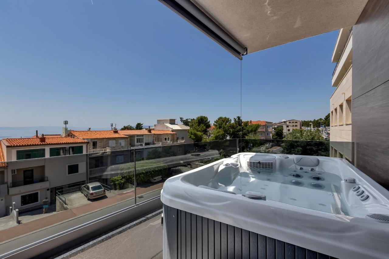 Lux Apartment Dolce Vita - Private Hottub Макарска Экстерьер фото