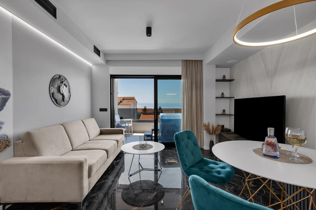 Lux Apartment Dolce Vita - Private Hottub Макарска Экстерьер фото