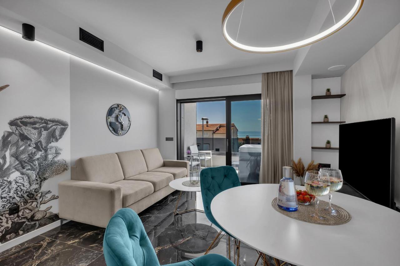 Lux Apartment Dolce Vita - Private Hottub Макарска Экстерьер фото
