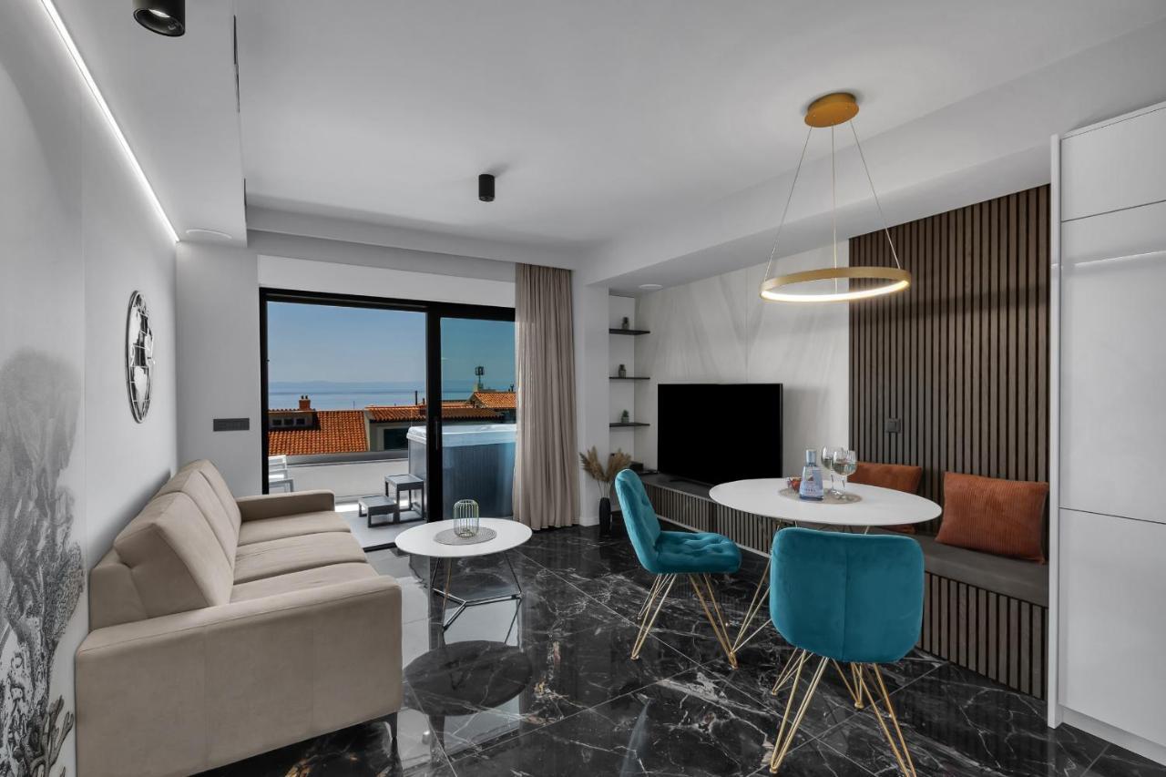Lux Apartment Dolce Vita - Private Hottub Макарска Экстерьер фото